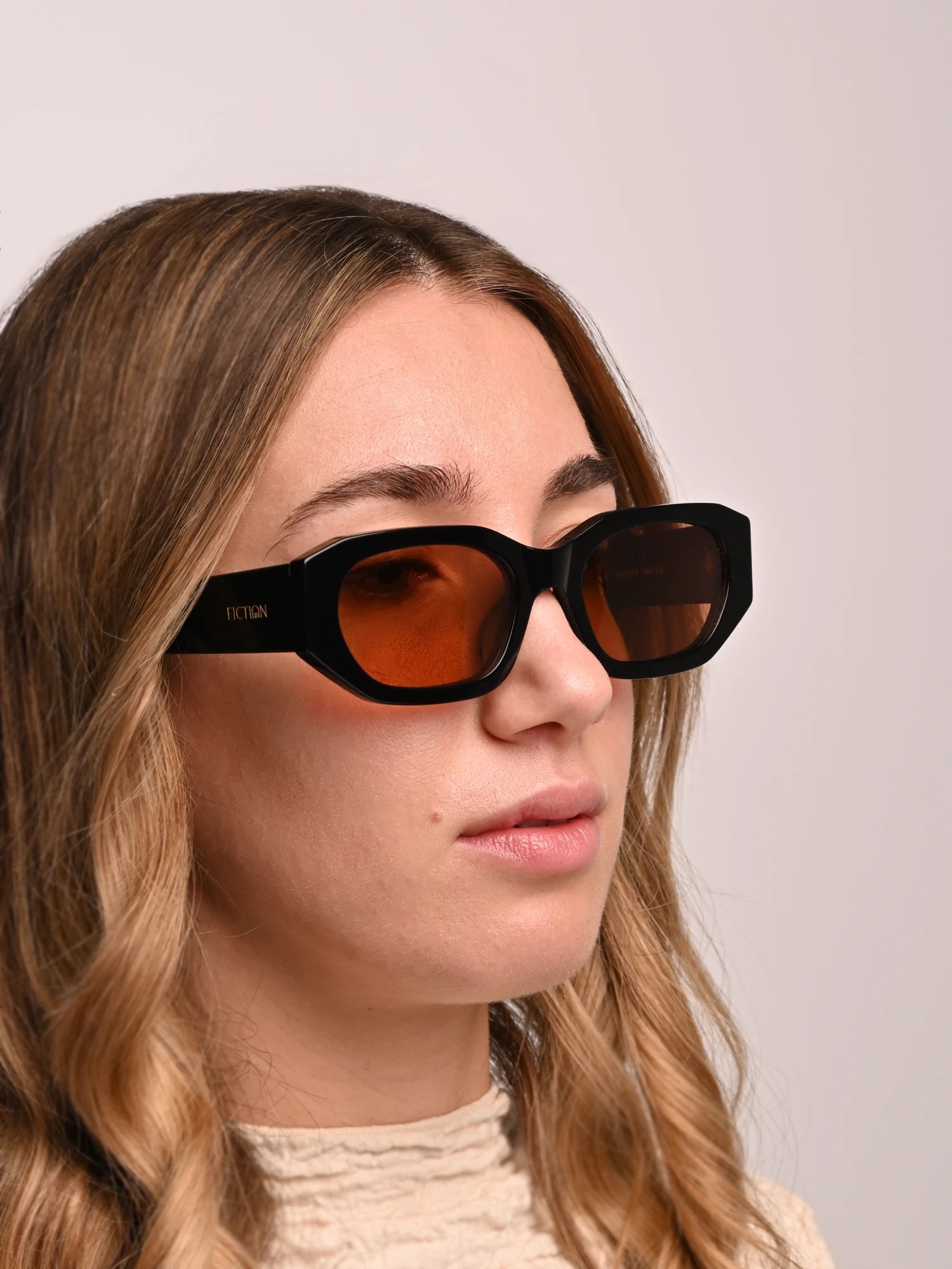 Lyra Black Acetate Sunglasses | Polarized Cat Eye for Women